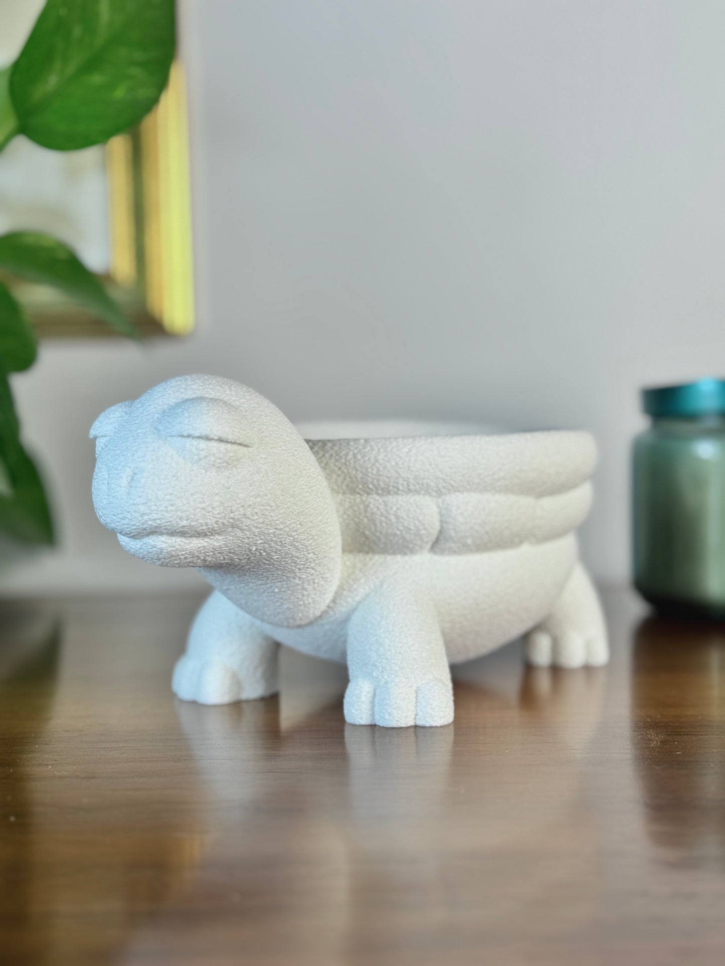 Minimal Turtle Bowl Holder – Functional Home Decor