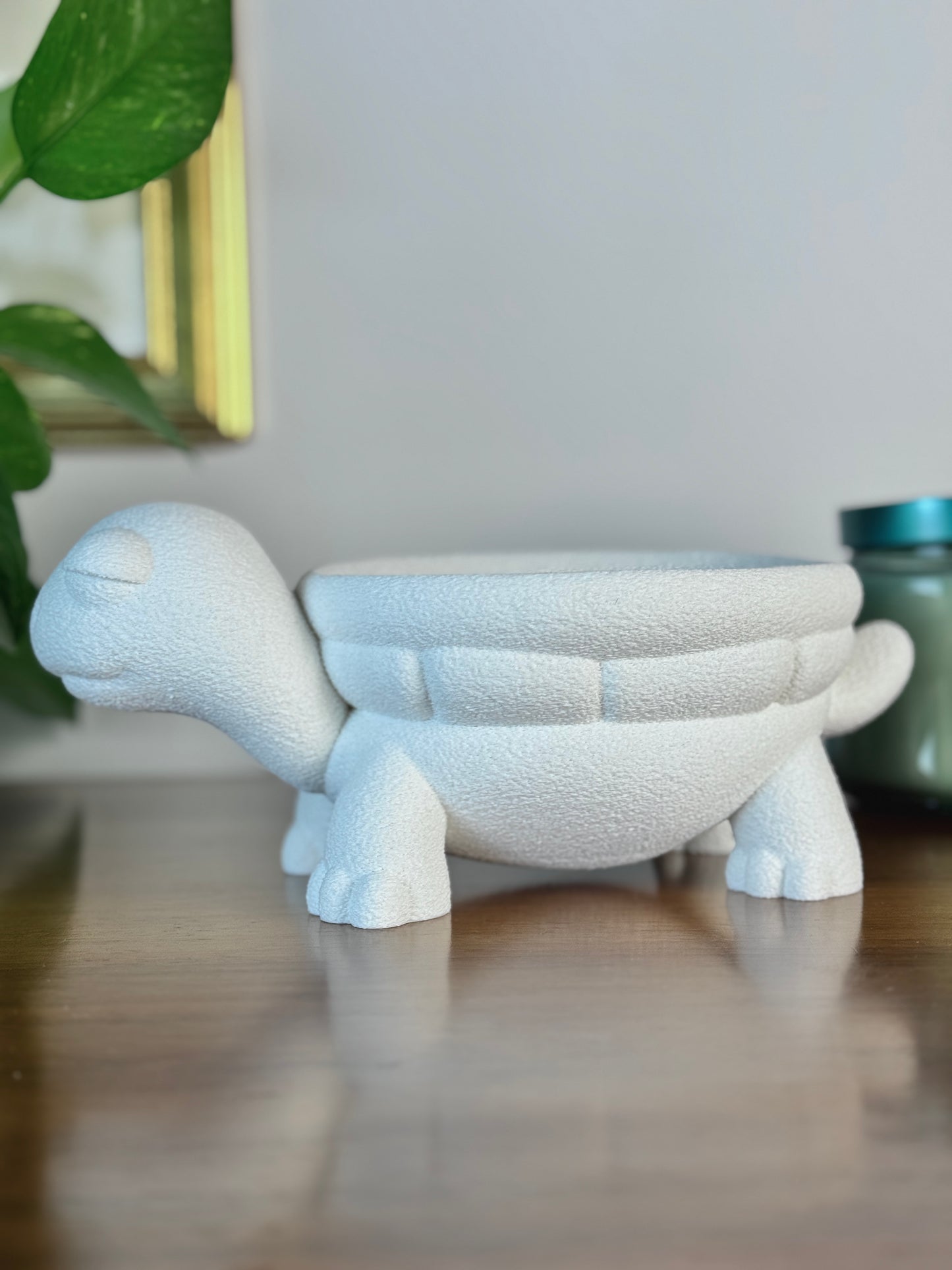 Minimal Turtle Bowl Holder – Functional Home Decor