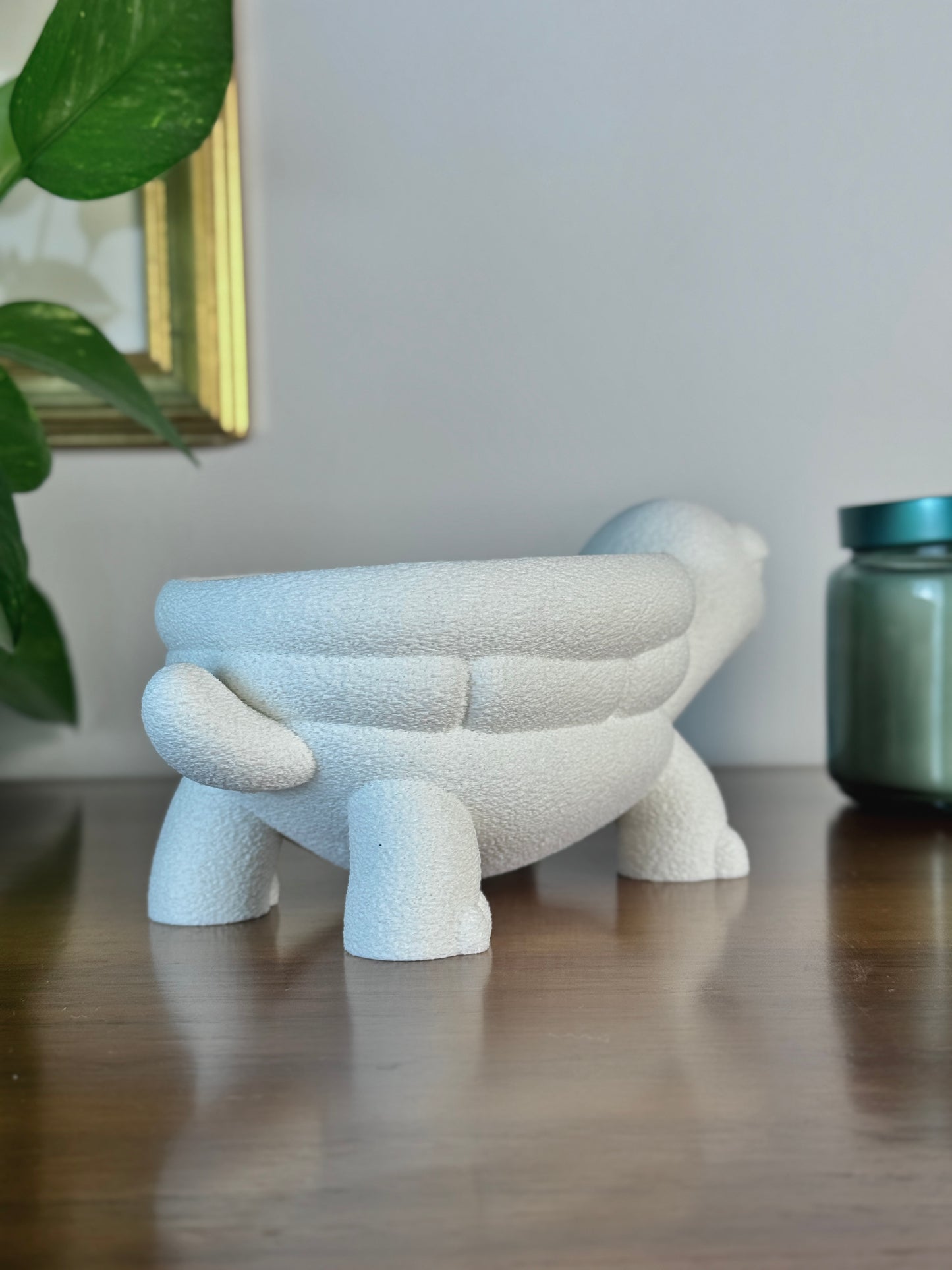 Minimal Turtle Bowl Holder – Functional Home Decor