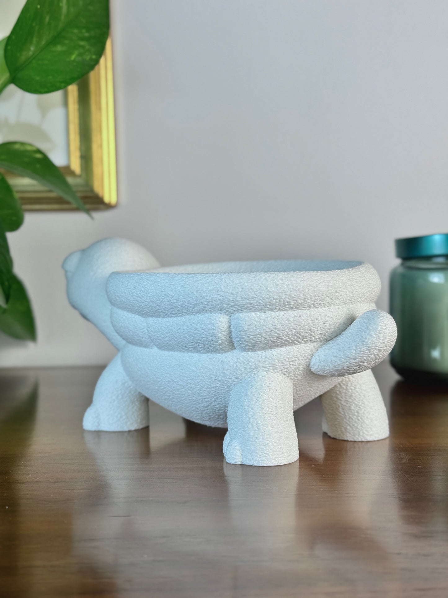 Minimal Turtle Bowl Holder – Functional Home Decor