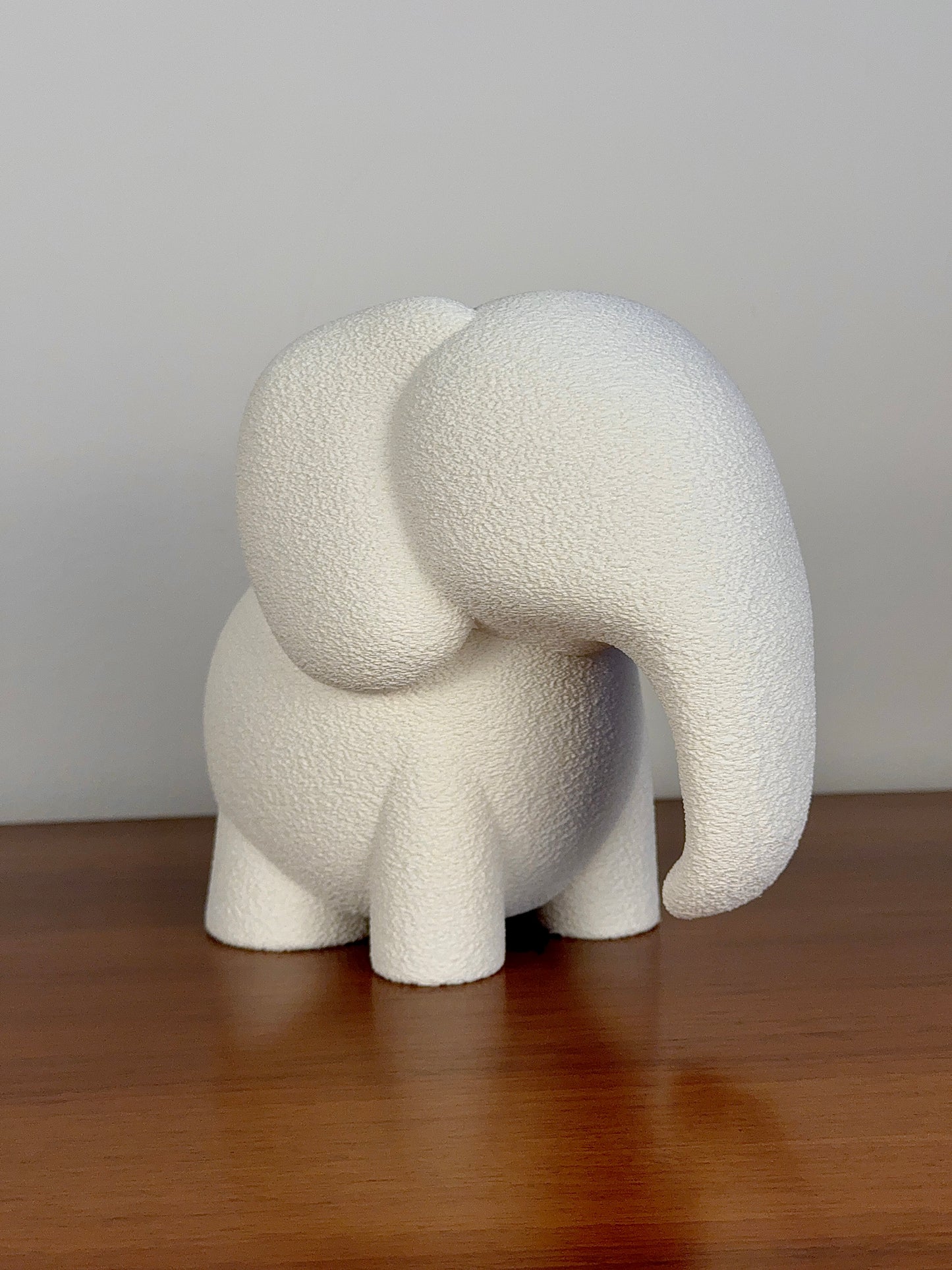 Elephant Sculpture – Modern Minimal Decor