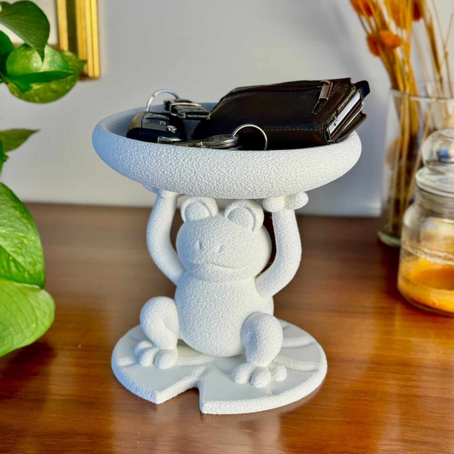 Frog Bowl Holder – Functional Design Object