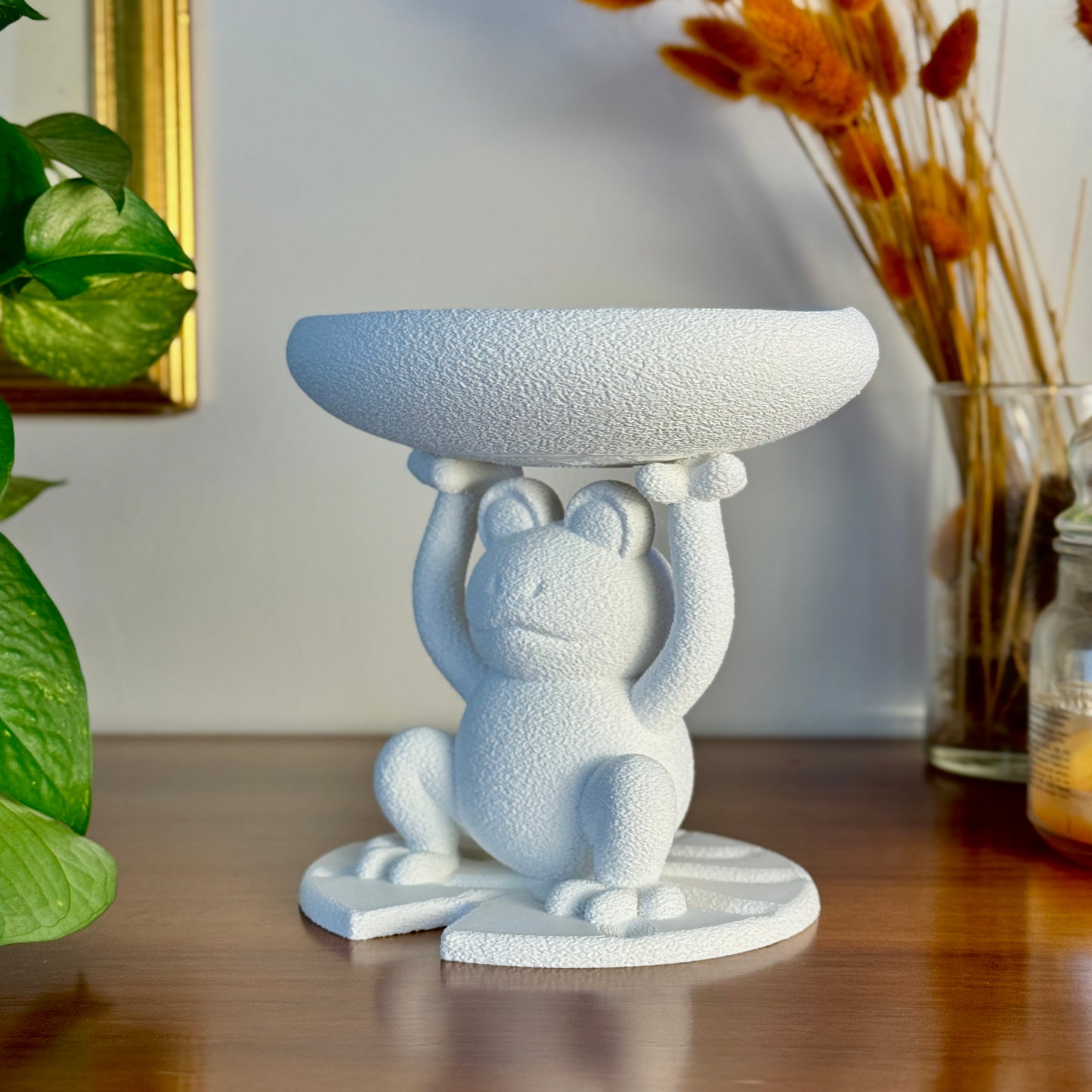 Frog Bowl Holder – Functional Design Object