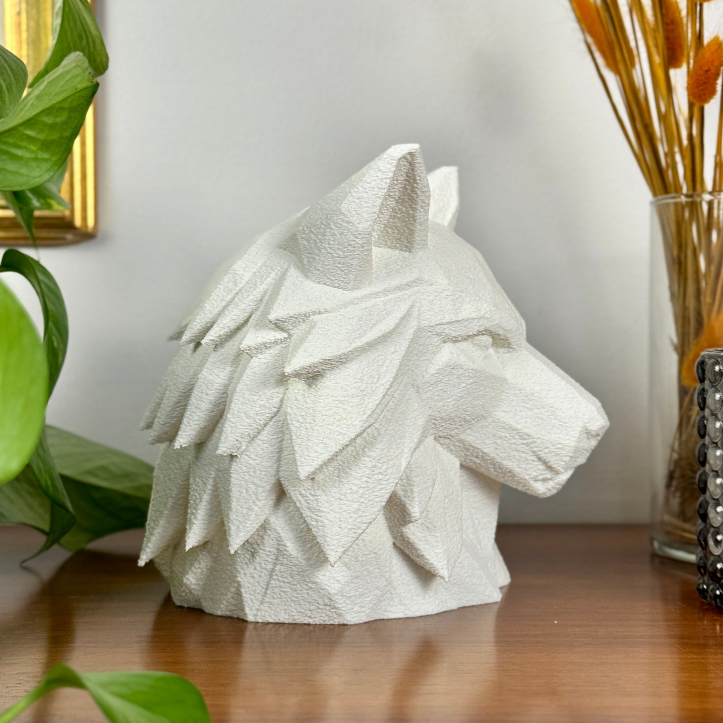 Wolf Head - Decorative Sculpture