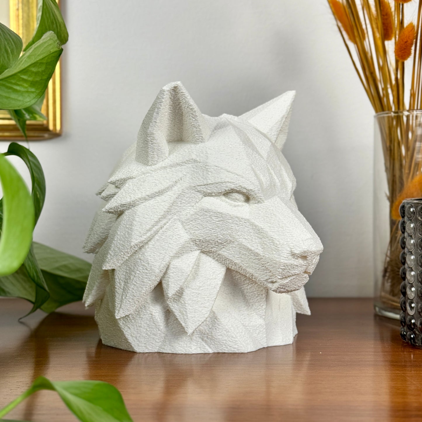 Wolf Head - Decorative Sculpture