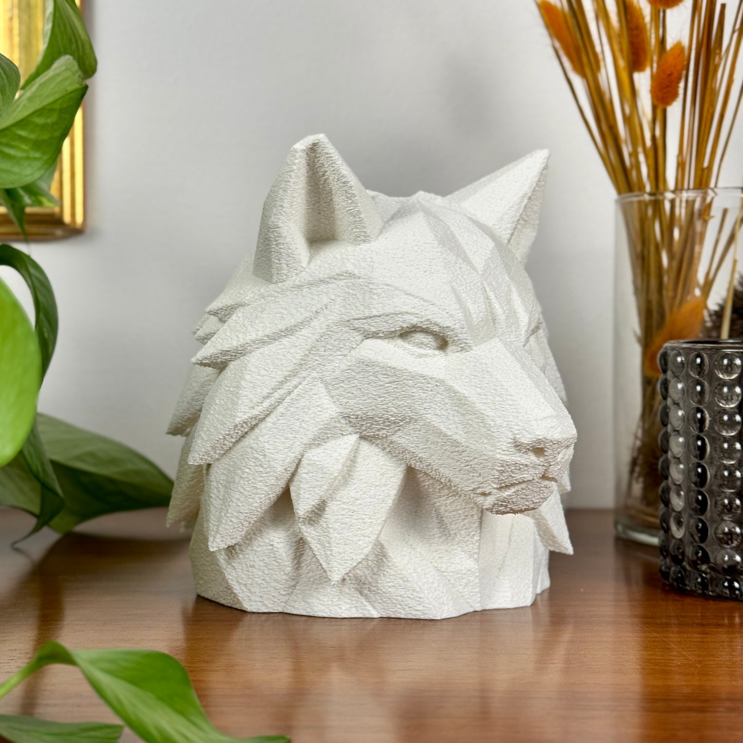 Wolf Head - Decorative Sculpture