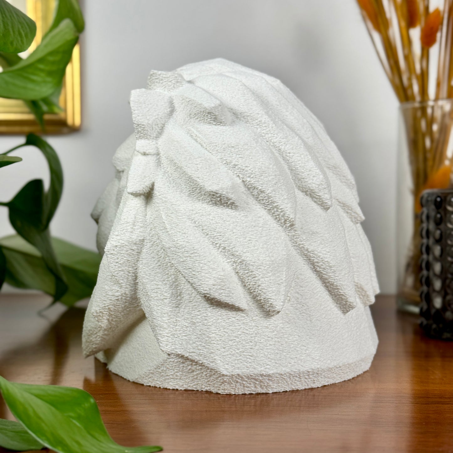 Lion Head - Decorative Sculpture