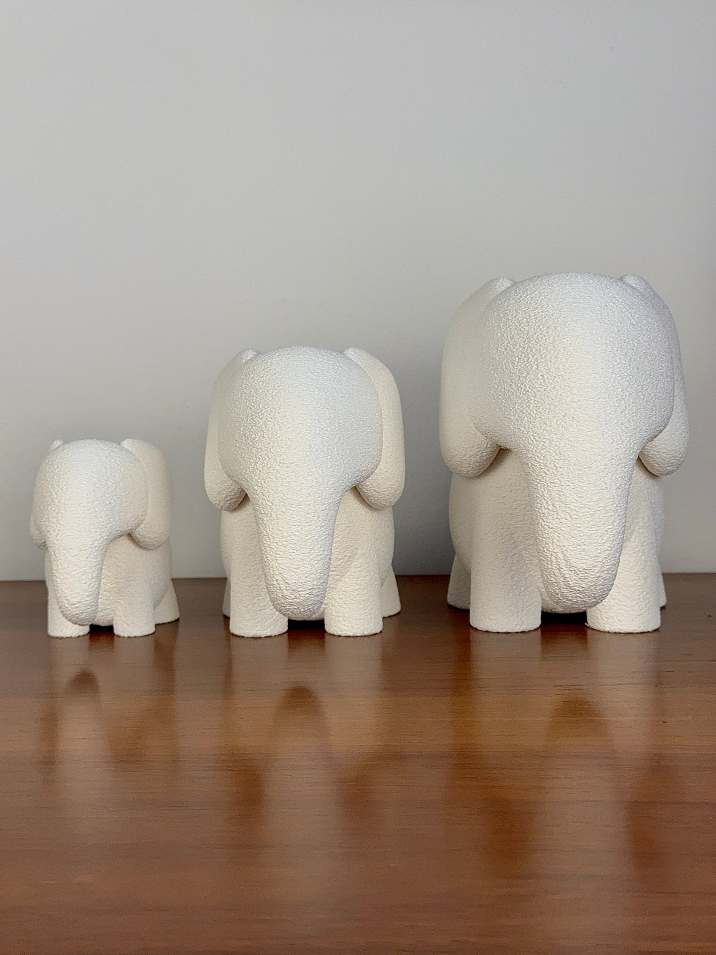 Elephant Sculpture – Modern Minimal Decor